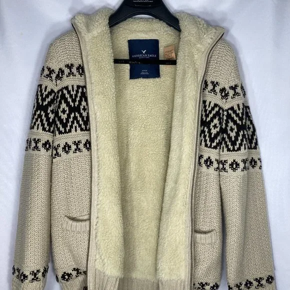 American Eagle Knit Zipper Sweater w. Sherpa Lining Size Small - Picture 3 of 6